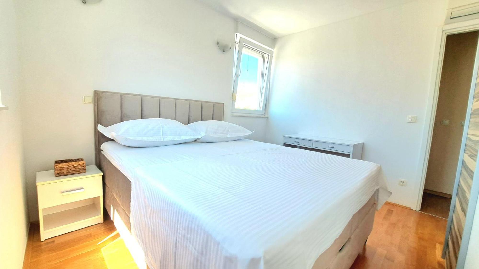 Cozy Apartment With Free Private Parking スプリト エクステリア 写真